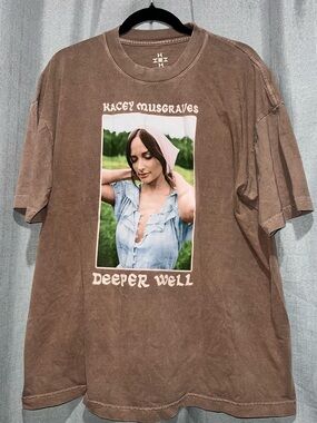 Kacey Musgraves “Deeper Well” Tour Graphic Tee